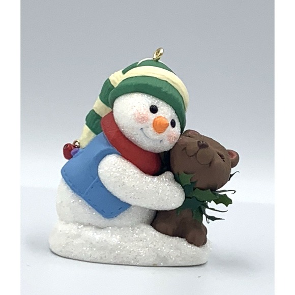 2002 Snow Buddies Hallmark Keepsake Ornament Snowman with Bear Cub #5 in Series - Picture 2 of 7